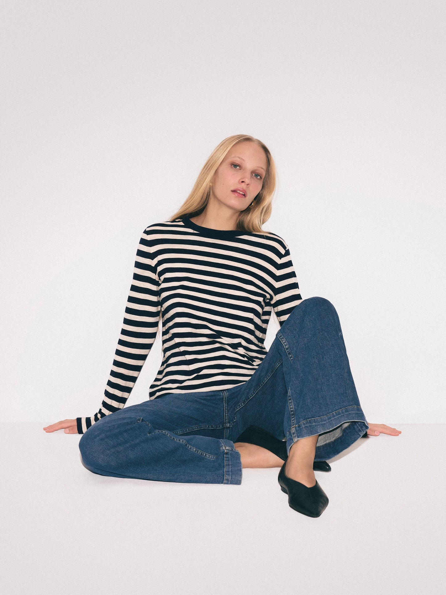 Maciel-Balfour Long Wide Leg Jean | Vintage Mid Blue
