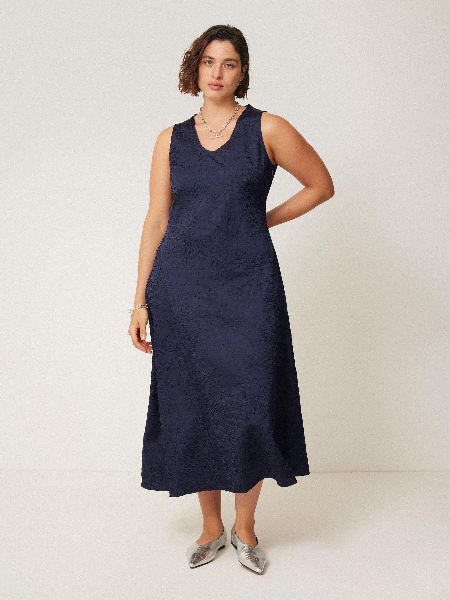 Maciel-Asymmetric Textured Dress | Navy